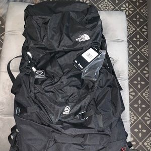 NWT The North FACE Prophet Hiking Pack